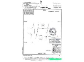 A VENDRE A TOGBIN ZONE 3 A 100 MÈTRES DU GOUDRON 